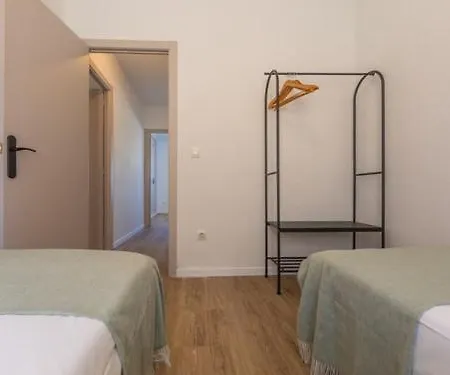 House For 5-6 Guests With Patio 1min Dog Friendly Wifi 600mb Tarifa